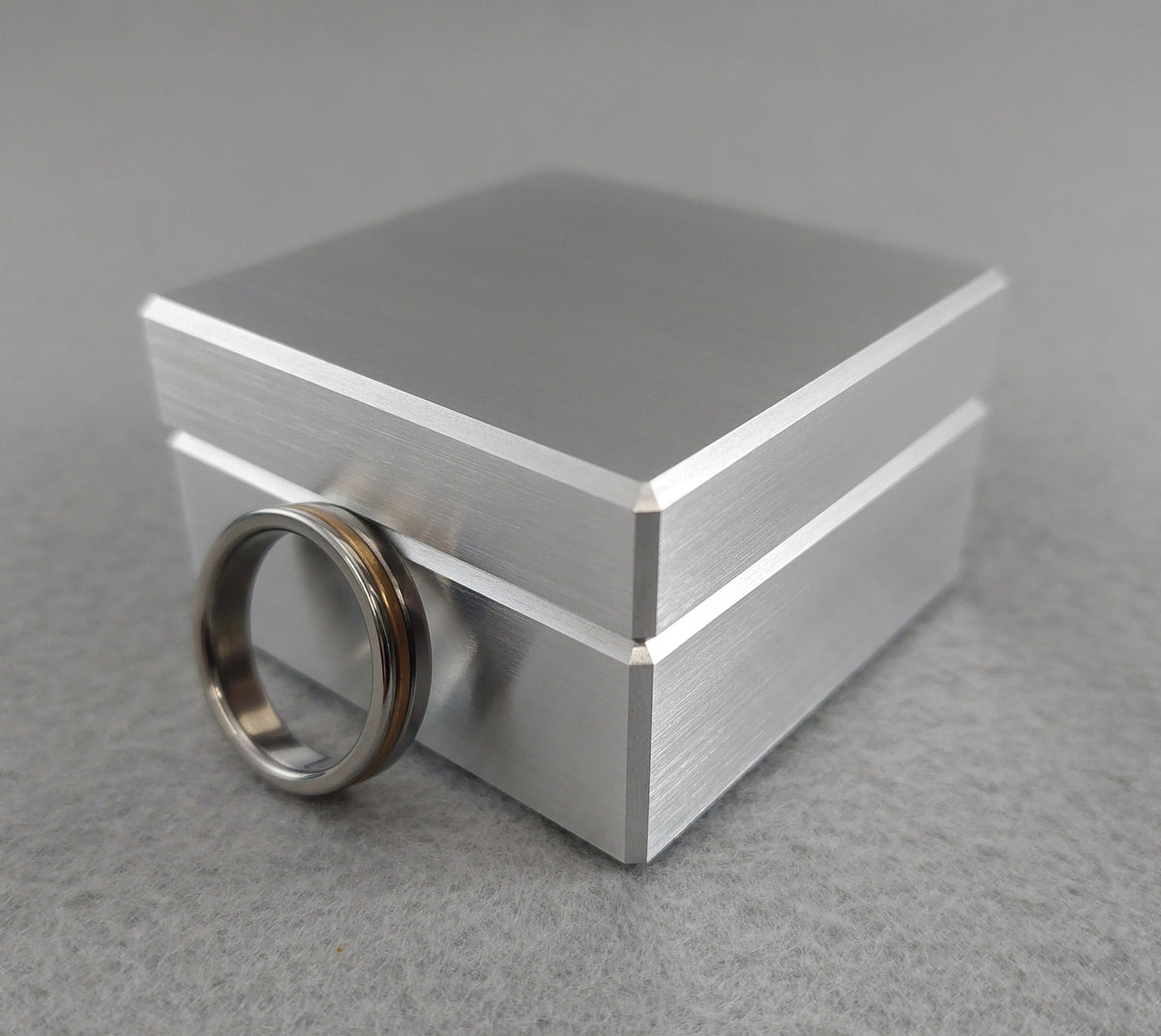 DPCustoms Hingeless Oval Pocket Size Engagement Slim Ring Box, 2024 Modern Metal Ring Box, Magnetic Ring Box, 10th Anniversary, Proposal Ring Box